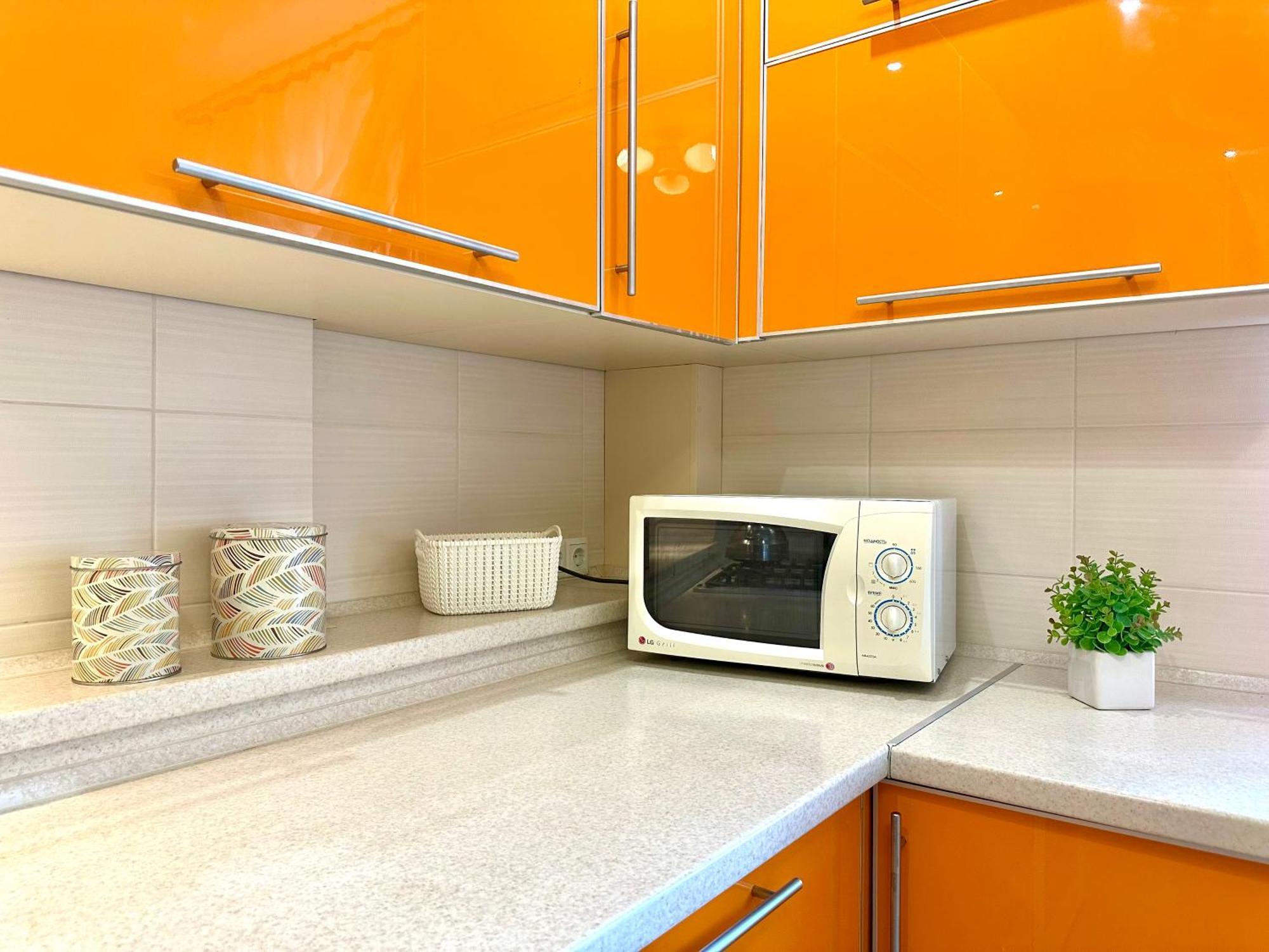 Apartments With A Coffee Machine In The City Center, Near A Park And Zlata Plaza Riwne Exterior foto